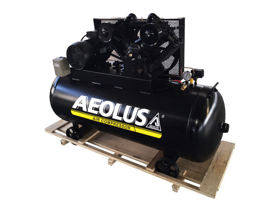 <b>发动机的工作原理</b>